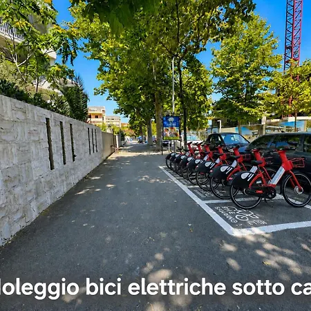Alcyone 261 Seafront - Fronte Mare Con Balcone Vista Mare, 2 2 Bagni, Posto Auto Apartment *